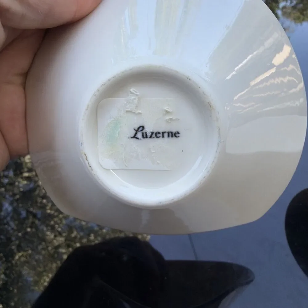 Luzerne asymmetric wave